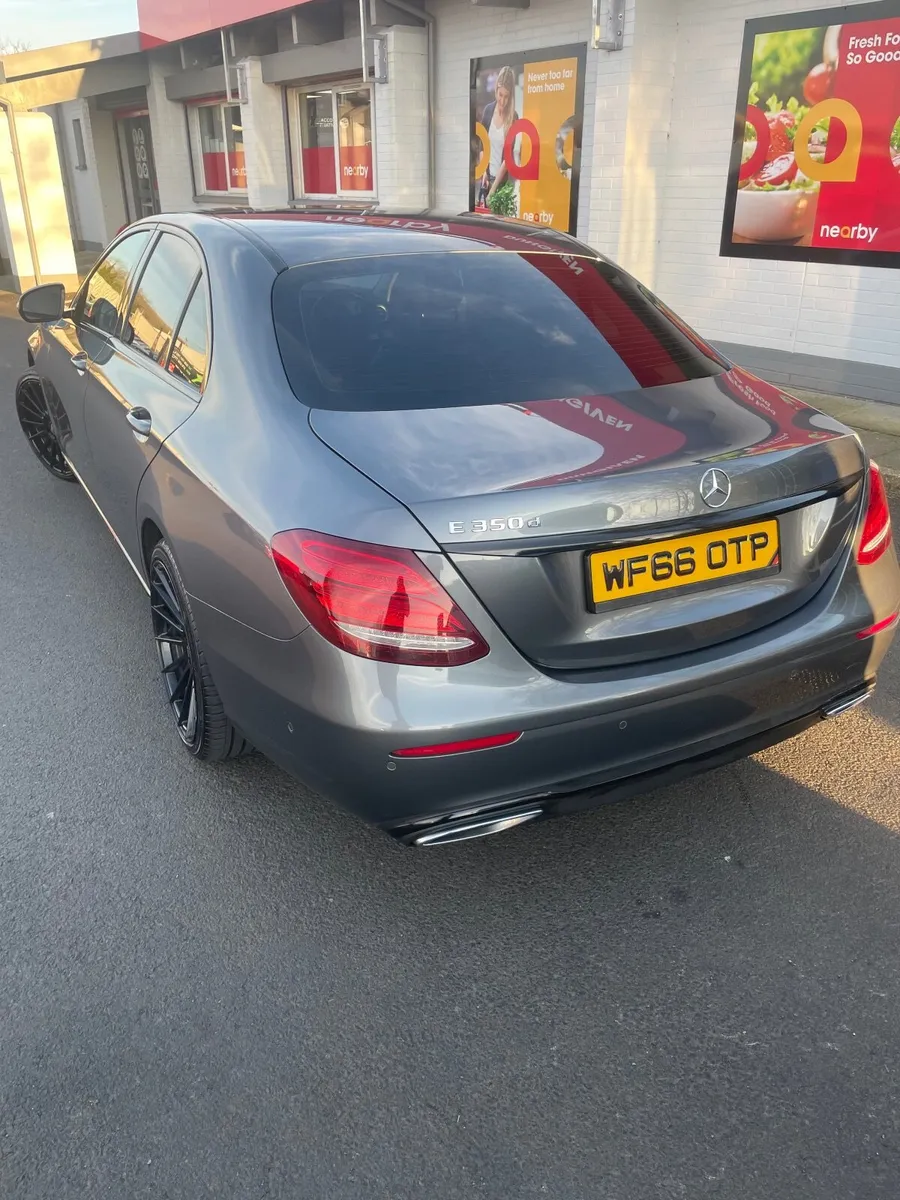 Mercedes-Benz 350 2016 - Image 4