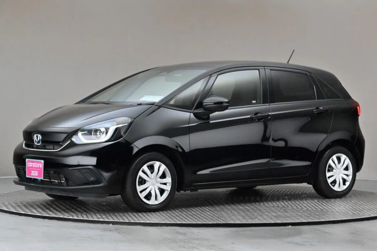 Honda Fit 1.5 109BHP HEV E-cvt 10  Android Car Pl - Image 4