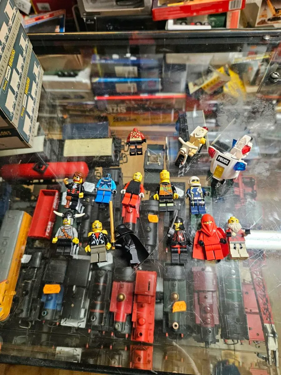 Lego Figures - Image 1