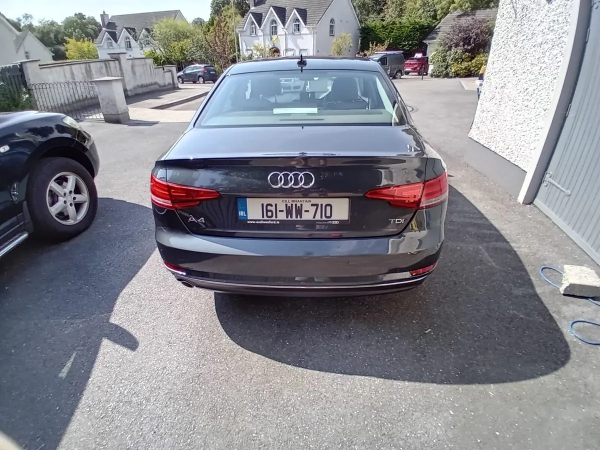 Audi A4 - Image 2
