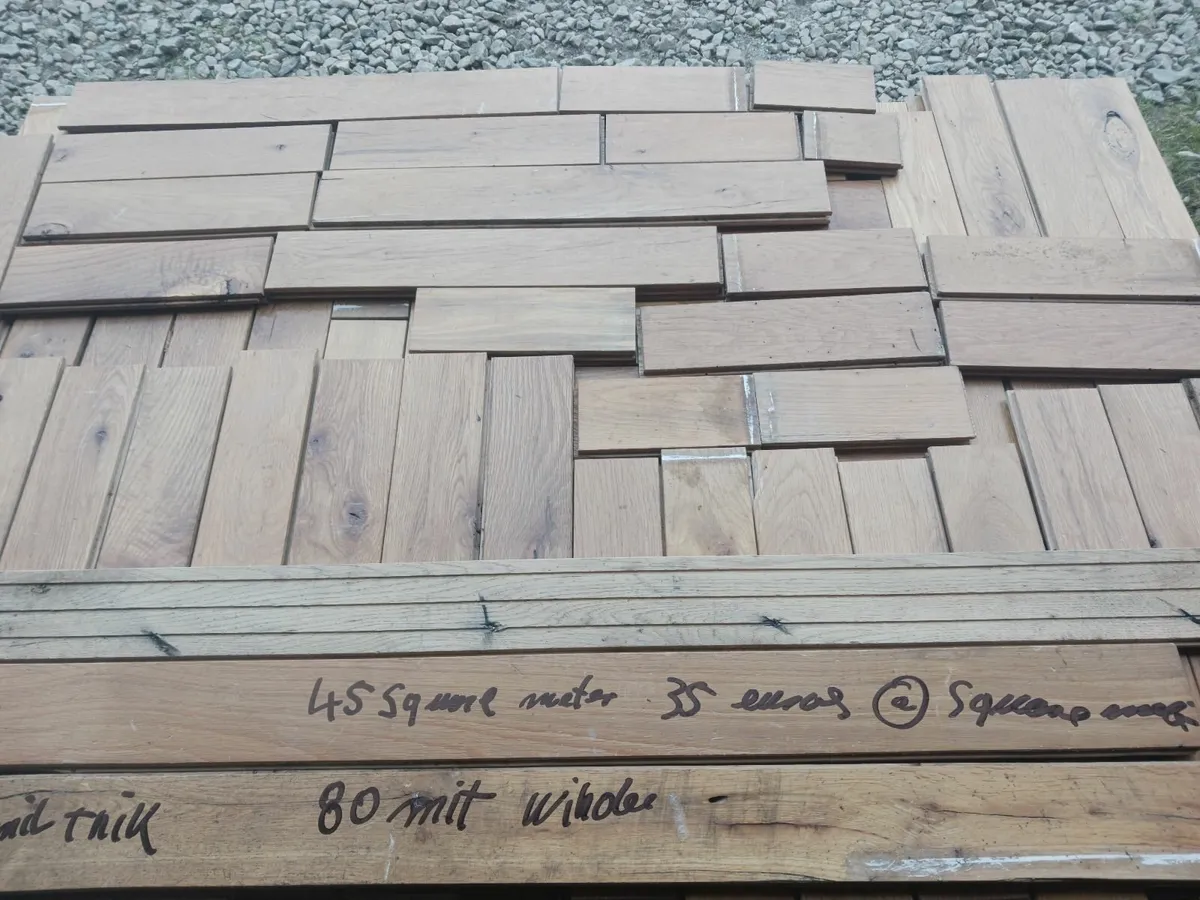 Wooden flooring - Image 1