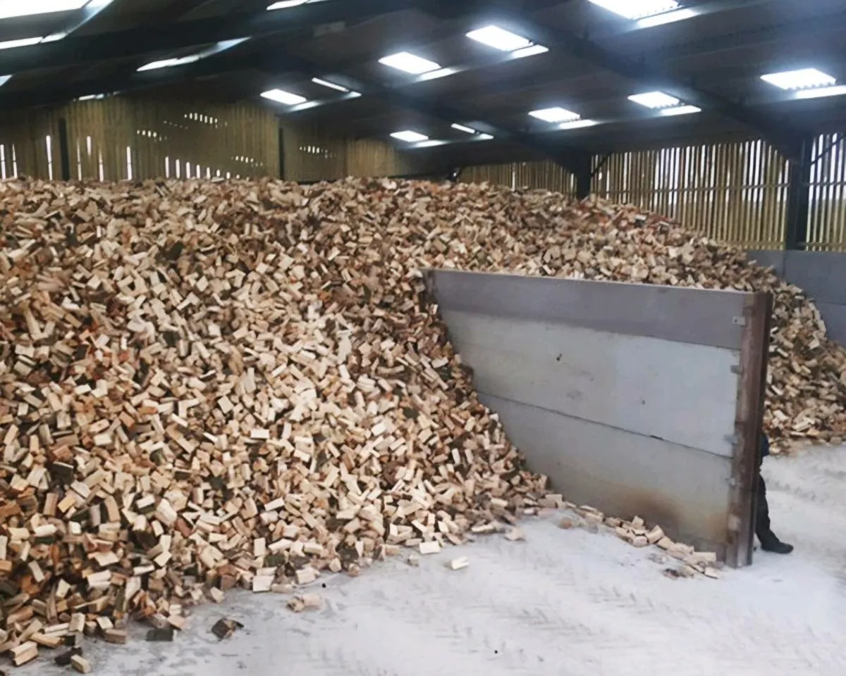 Hardwood logs ton bags - Image 1