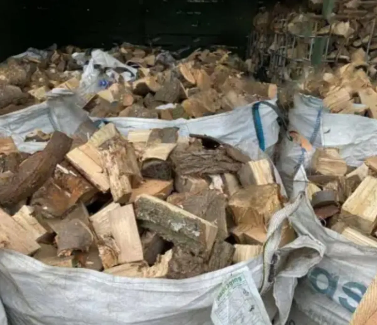 Hardwood logs ton bags - Image 3