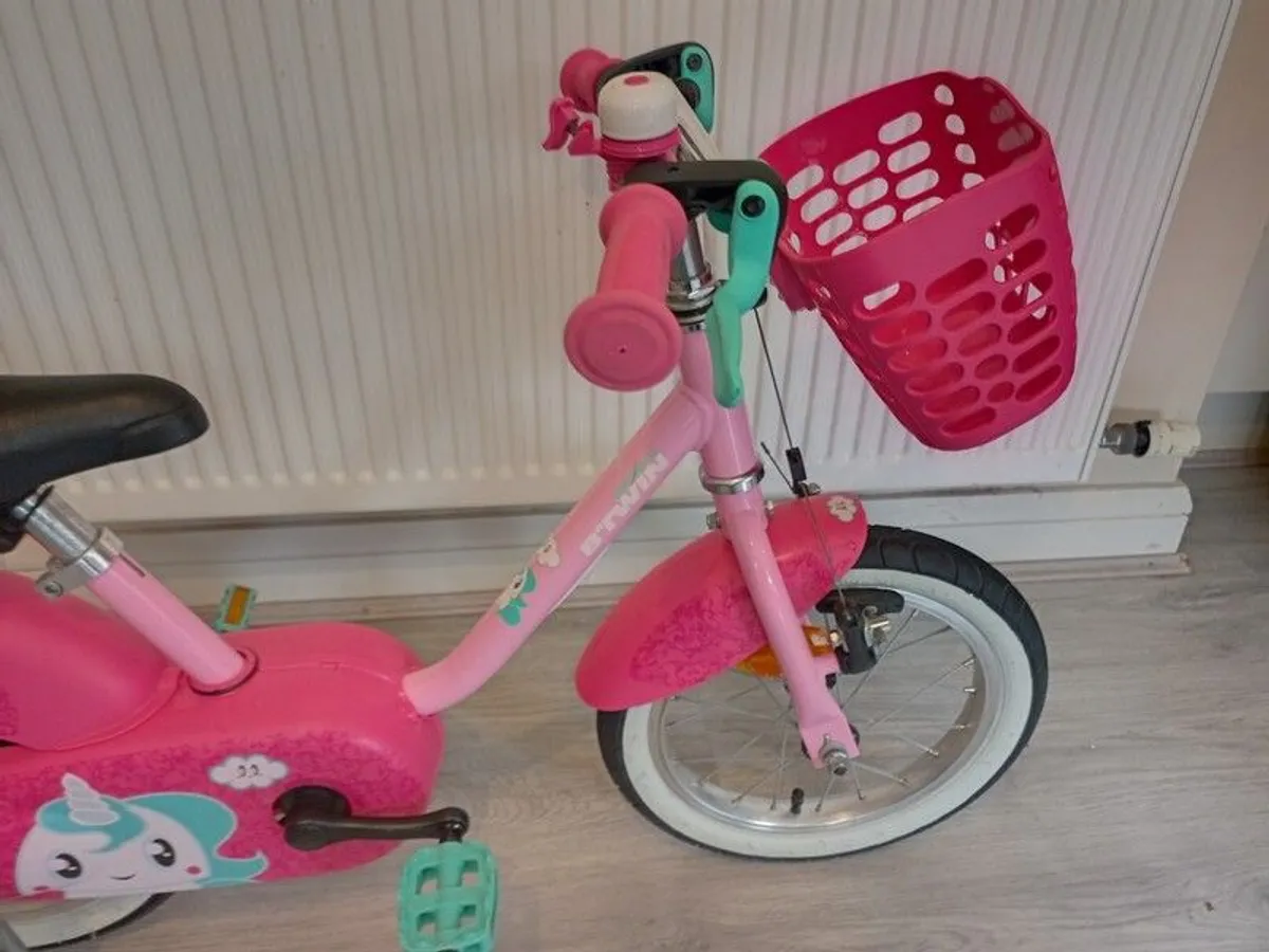 kids unicorn bike size 14 inch wheels - Image 4
