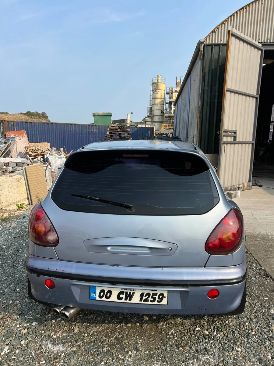 Fiat Bravo 2000 - Image 4