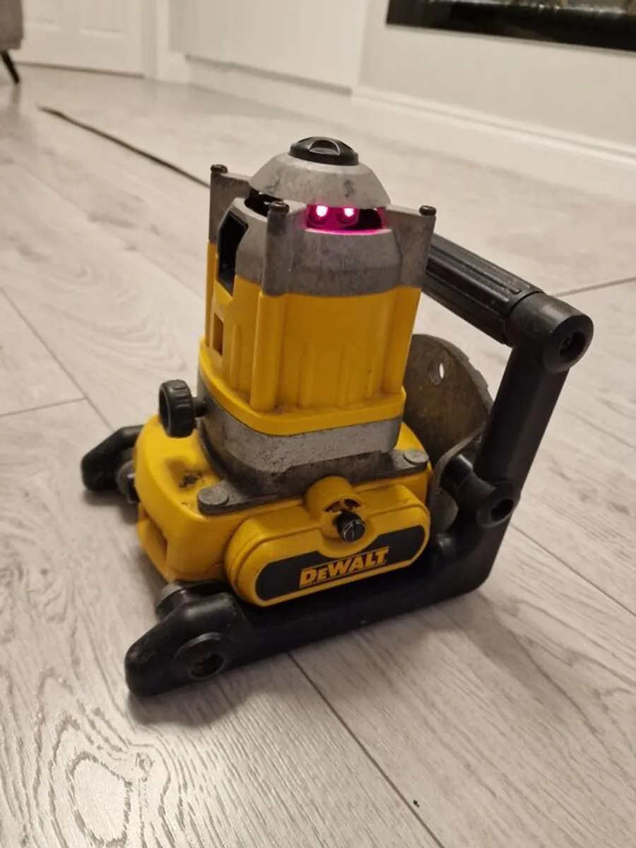 dewalt laser - Image 1