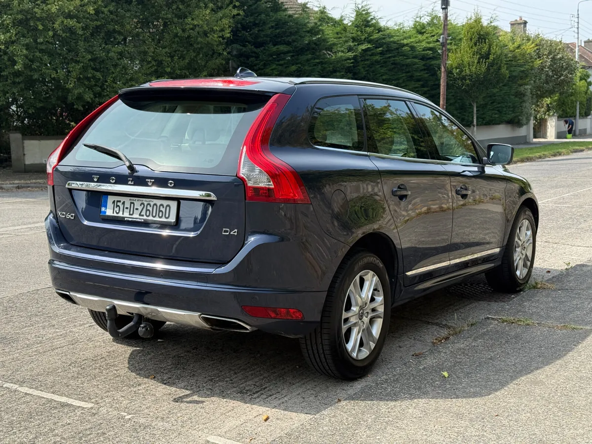 VOLVO XC60 2015 SE LEATHER FULL HISTORY - Image 4