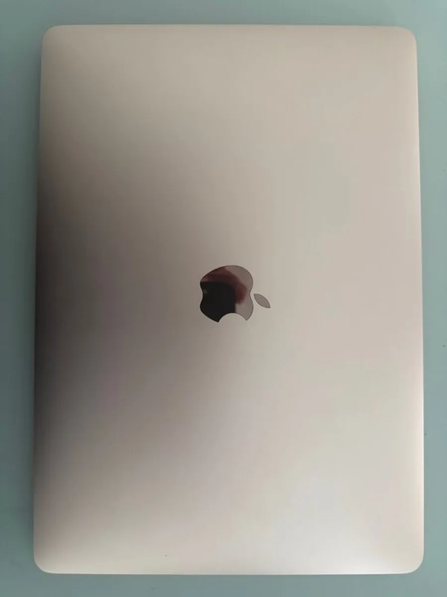 Perfect MacBook Air, Rose Gold - Image 1