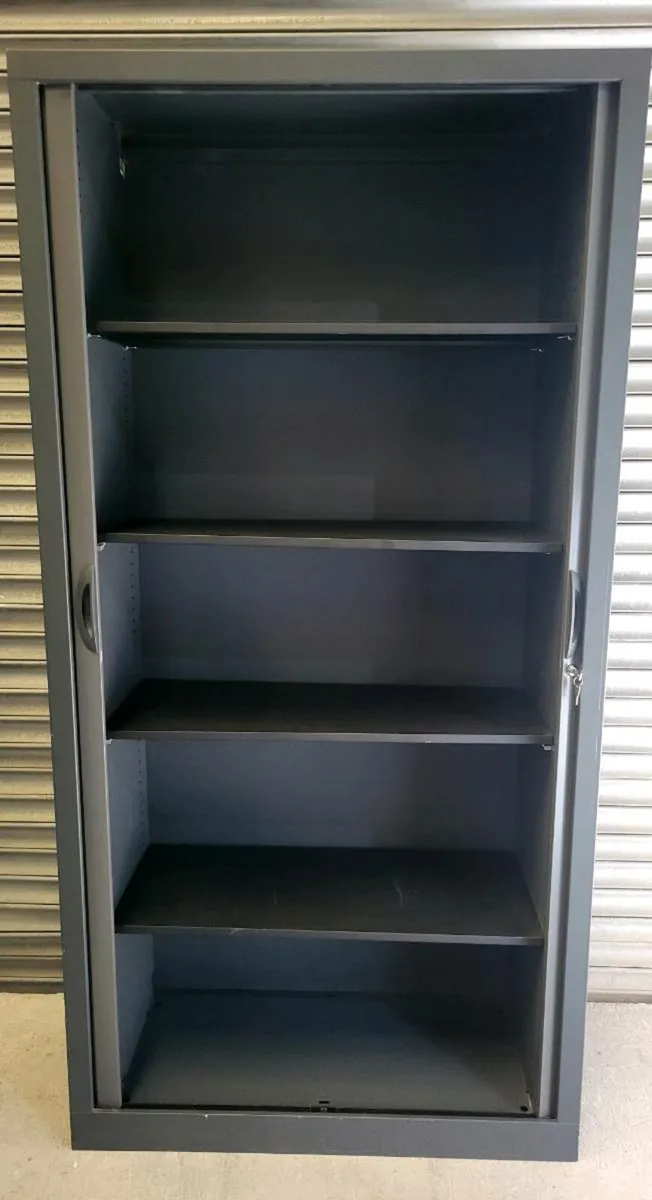 Full Size Tambour Storage Unit. Mint Condition. - Image 3