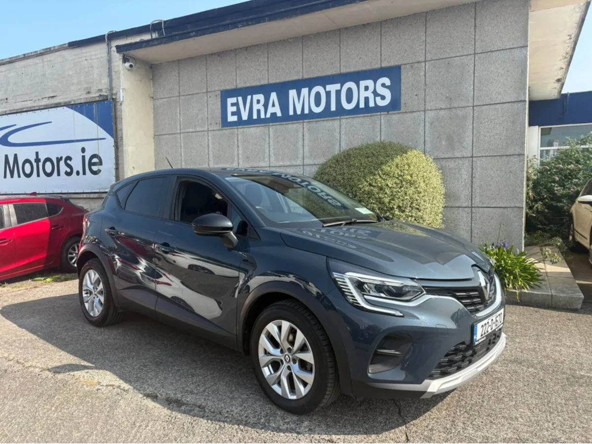 Renault Captur AUTOMATIC ICONIC EDITION 1.3 PETROL - Image 2