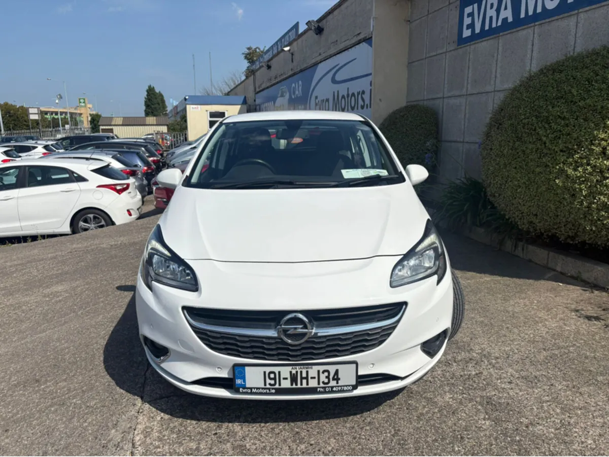 Opel Corsa SE 1.4 PETROL //HEATED SEATS//HEATED ST - Image 2