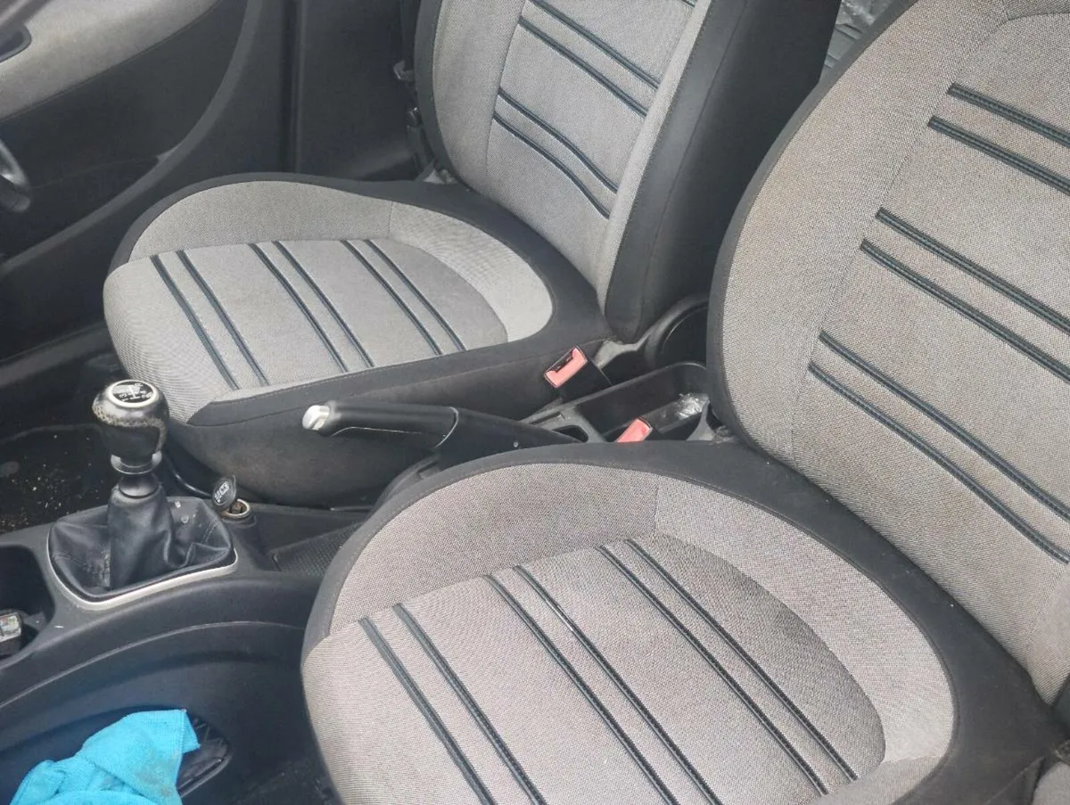 Fiat Punto evo - Image 4