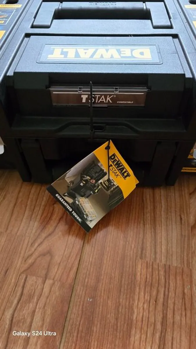 Dewalt - Image 1