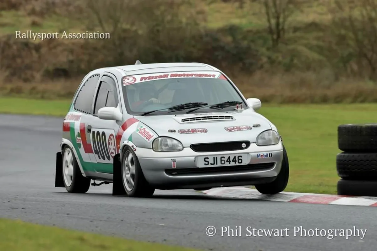 Vauxhall Corsa 1994 - Image 2