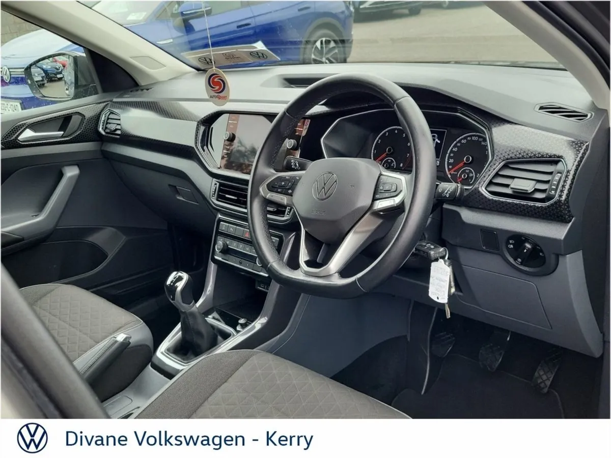 Volkswagen T-Cross R-line 1.0 TSI 110BHP - Image 4