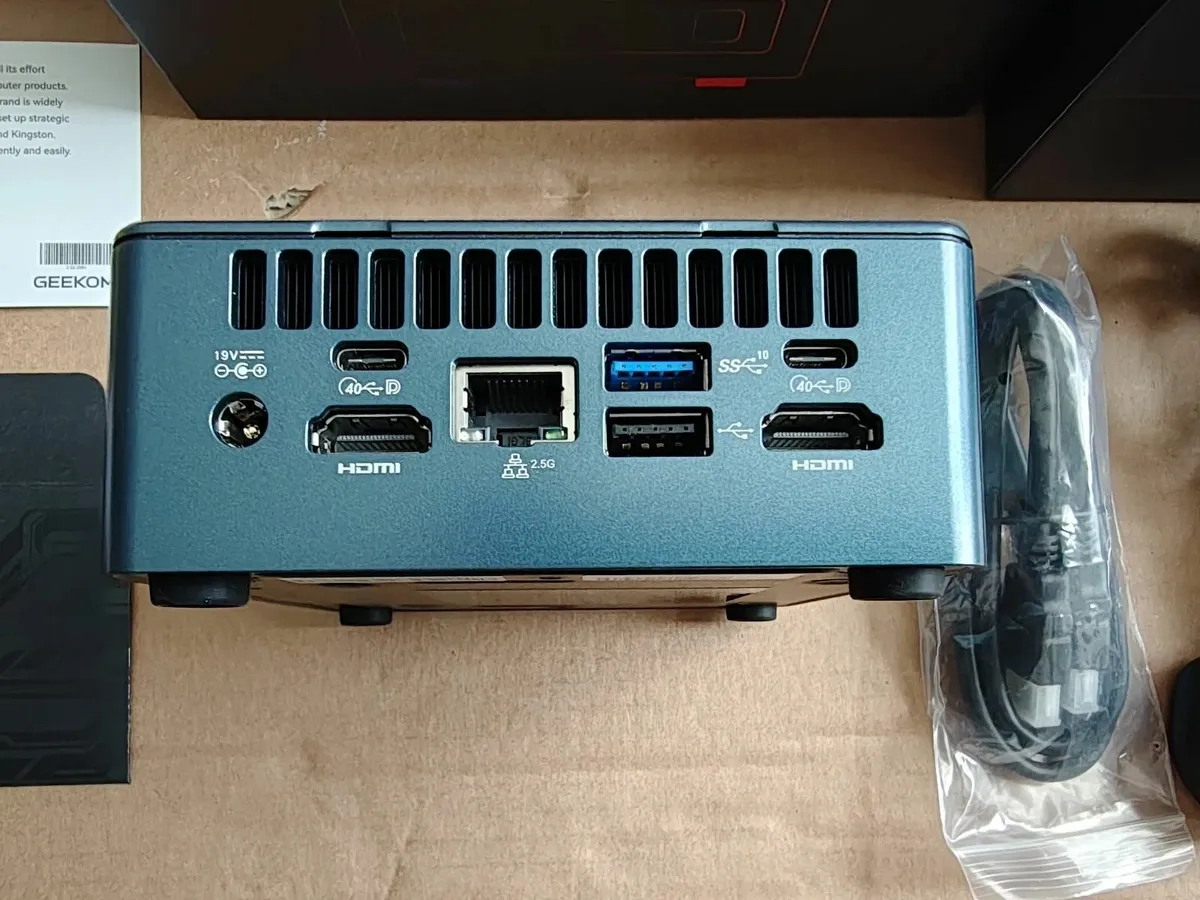 Mini PC Intel Core i7-1280P 4.80GHz 32GB RAM 1TB - Image 3