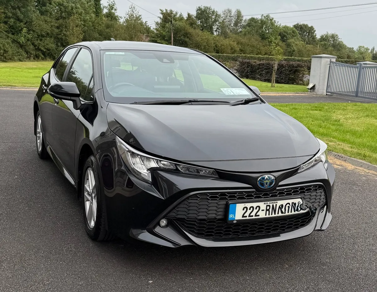 Toyota Corolla 2022 - Image 2