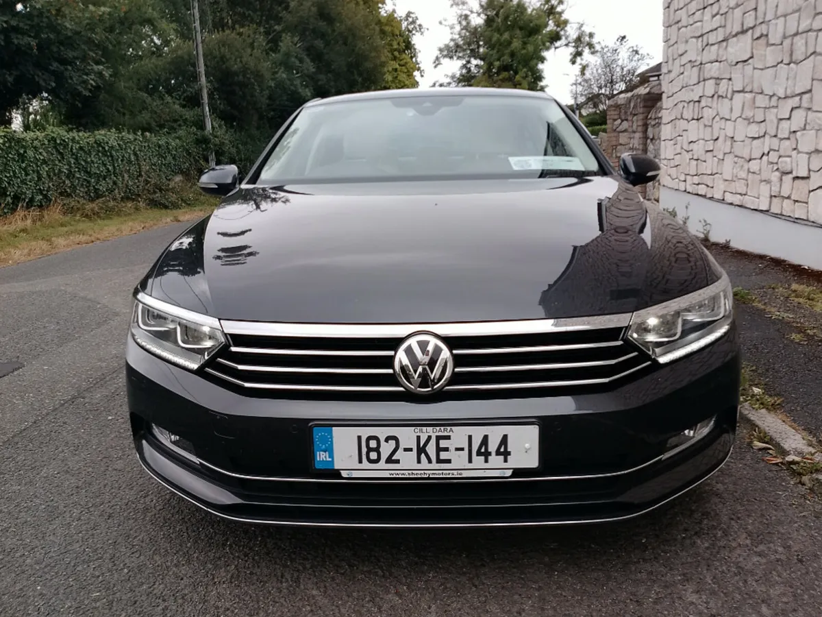 Volkswagen Passat Highline 1.4tsi M6F 125HP 4DR - Image 4