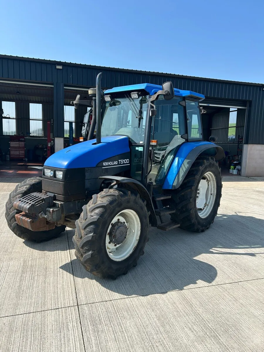 New Holland Ts100 - Image 1