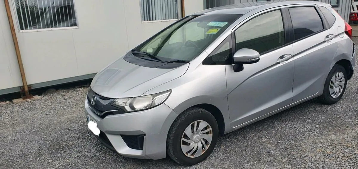 152 HONDA FIT AUTO - Image 3