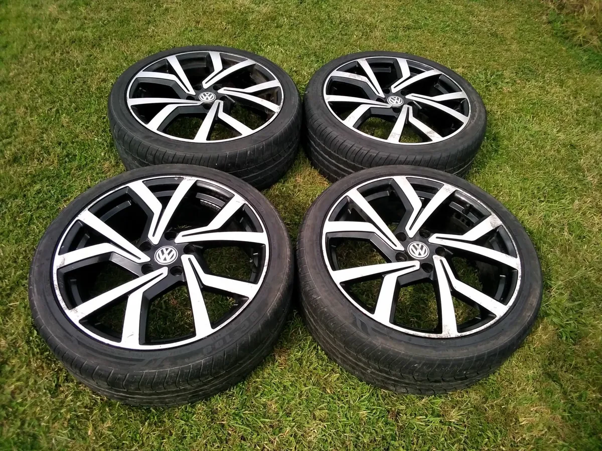 18" Clubsports  alloys  5x112 - Image 2
