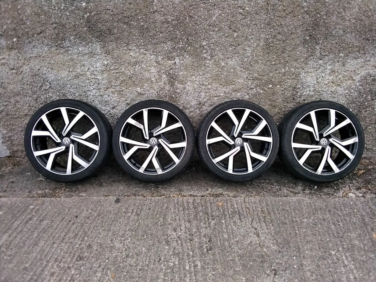 18" Clubsports  alloys  5x112 - Image 3