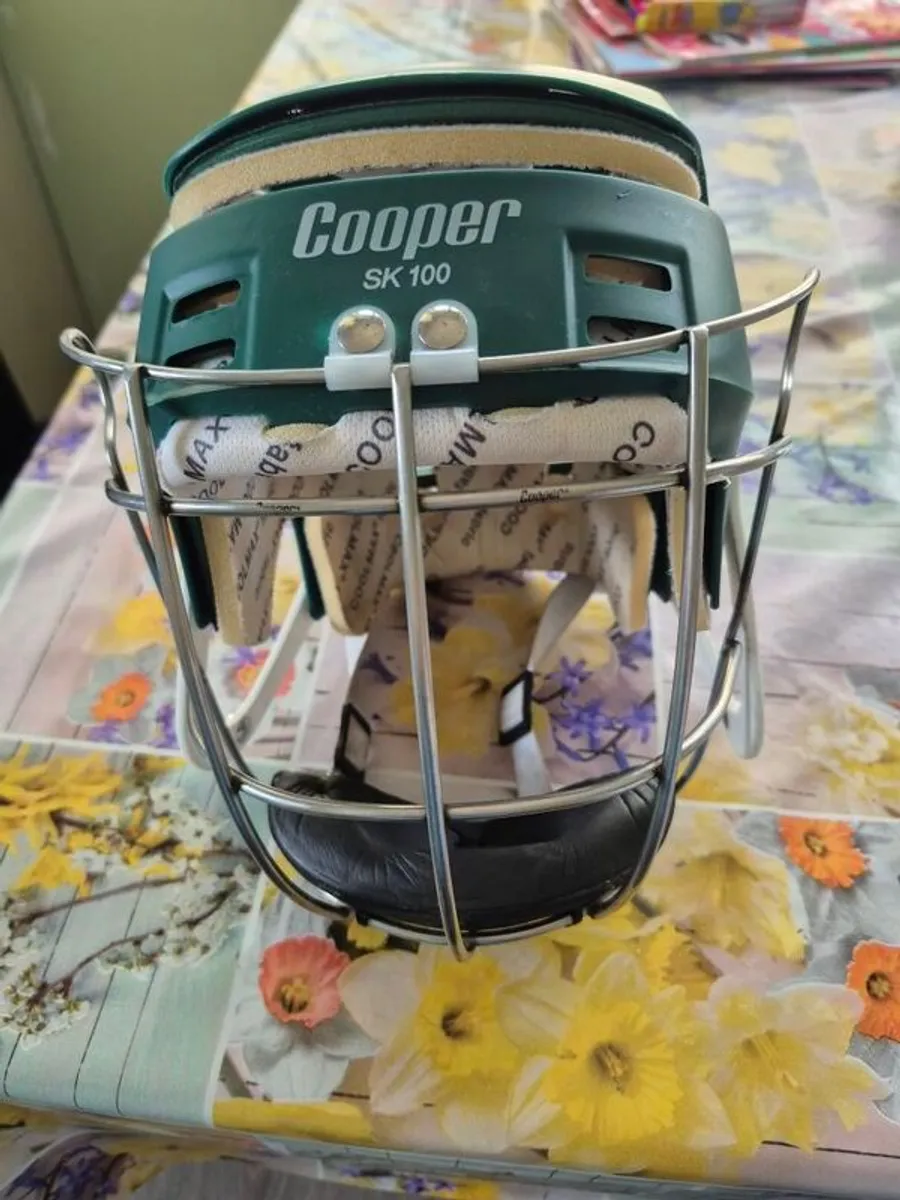 Cooper hurling helmet SK100, - Image 1