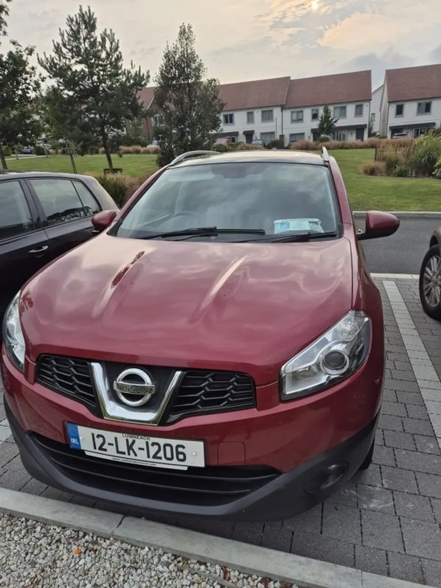 2012 Nissan Qashqai+2 - Image 1