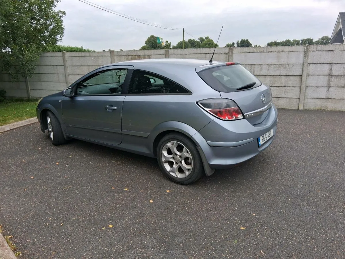 Opel Astra SXI 1.4 - Image 4