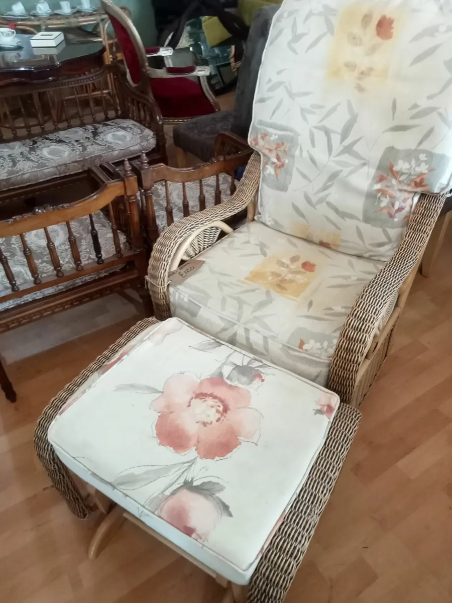 OVER  1000 REASONS TO VISIT...ANTIQUES ETC - Image 3