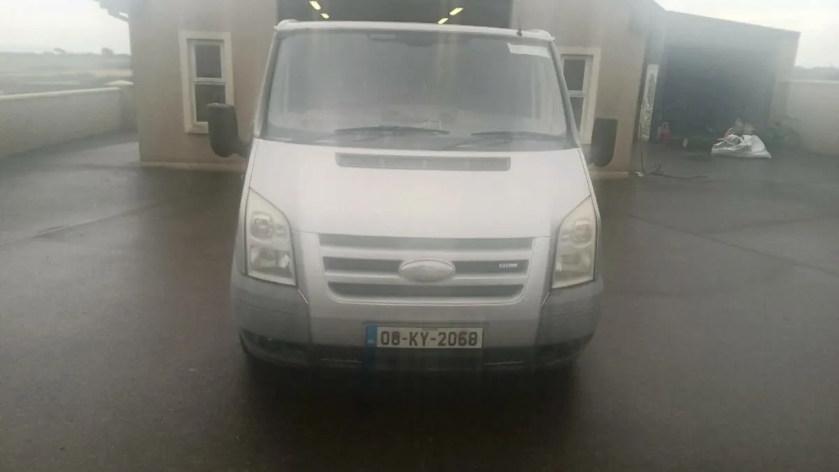 Ford Transit - Image 4