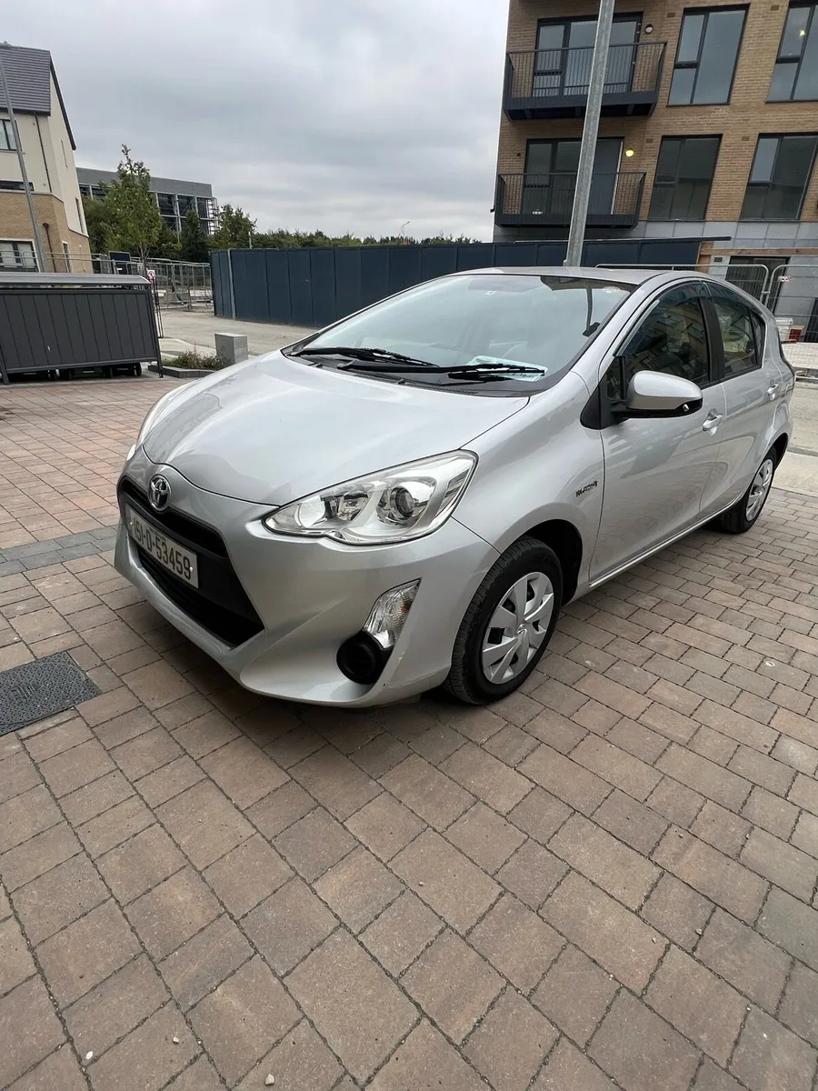 Toyota Aqua - Image 3