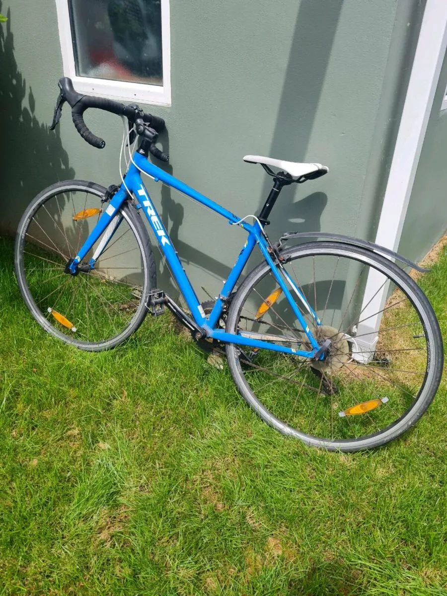 Trek Lexa SL Road Bike - Image 2
