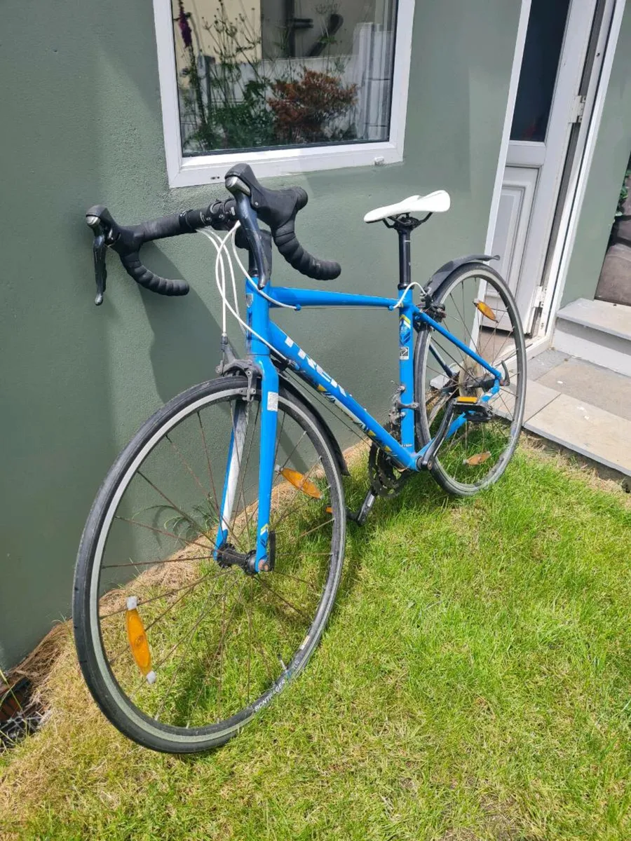 Trek Lexa SL Road Bike - Image 4