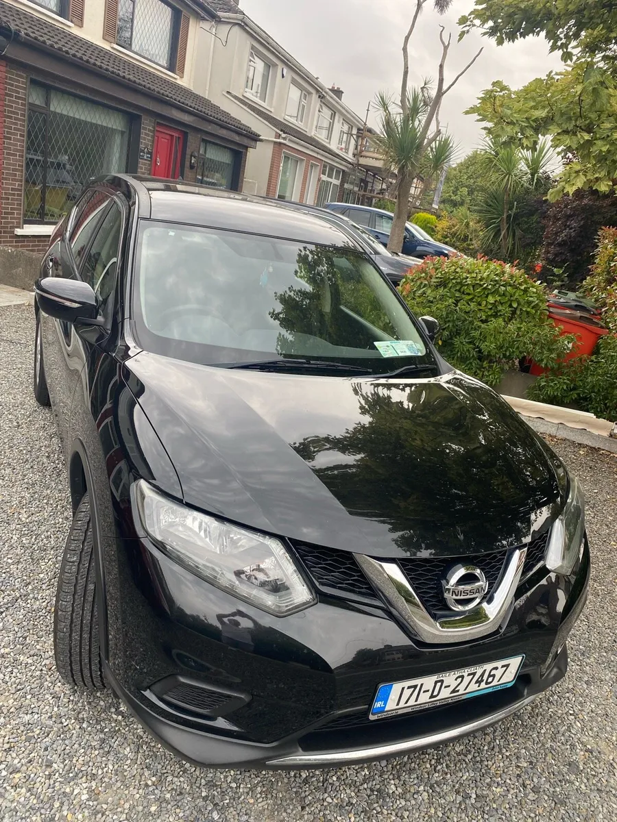 Car - Image 1
