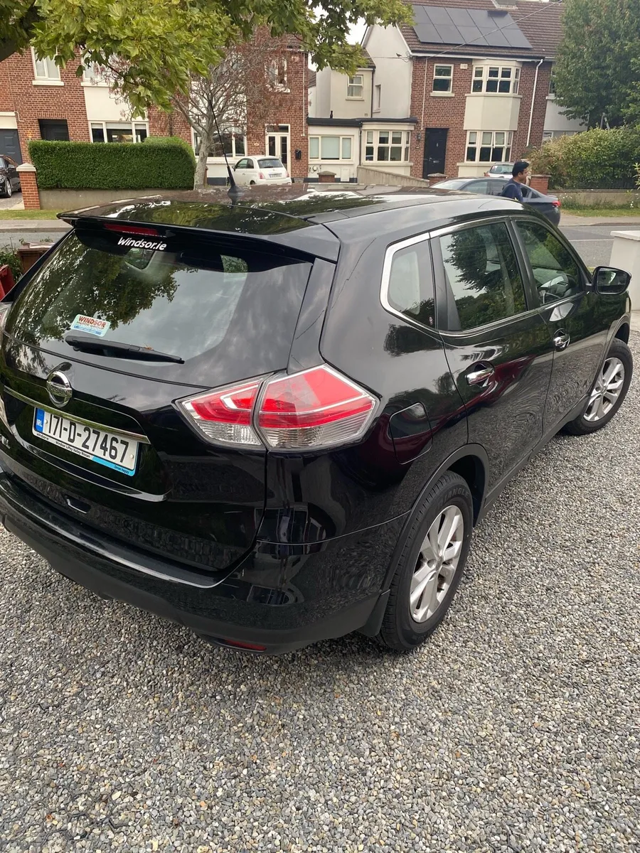 Car - Image 4