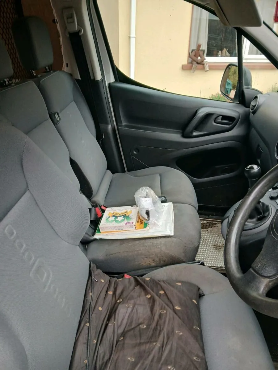 Citroën Berlingo 3 seater - Image 2