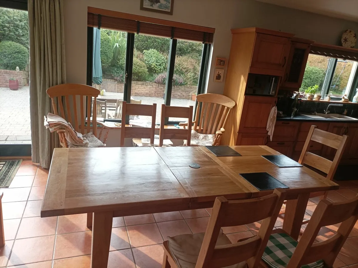 Dining table and chairs - Image 3