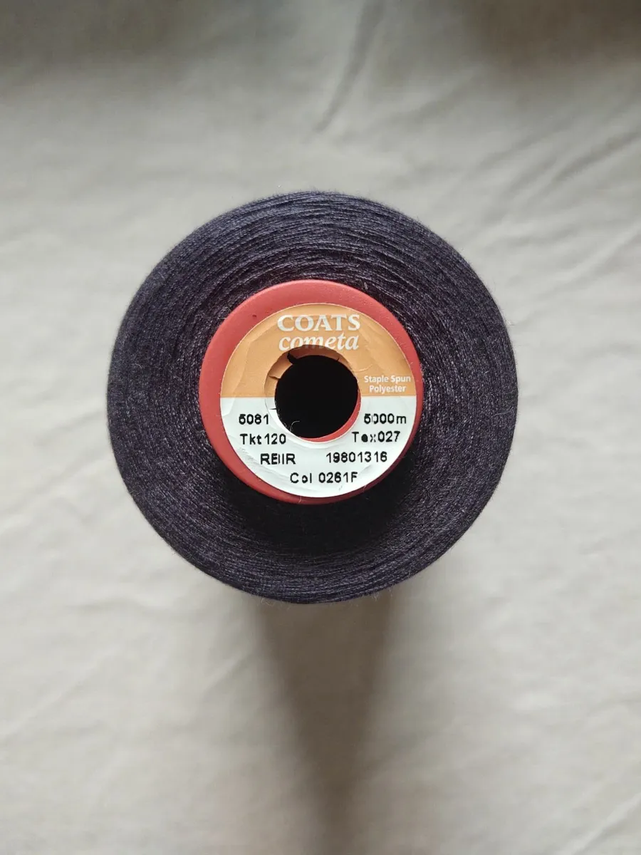 COATS COMETA SEWING & OVERLOCKING THREAD CONE - Image 4