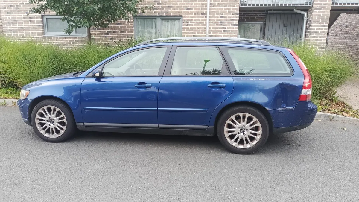 Volvo V50 1.6 Estate "NCT 01/26" - Image 4