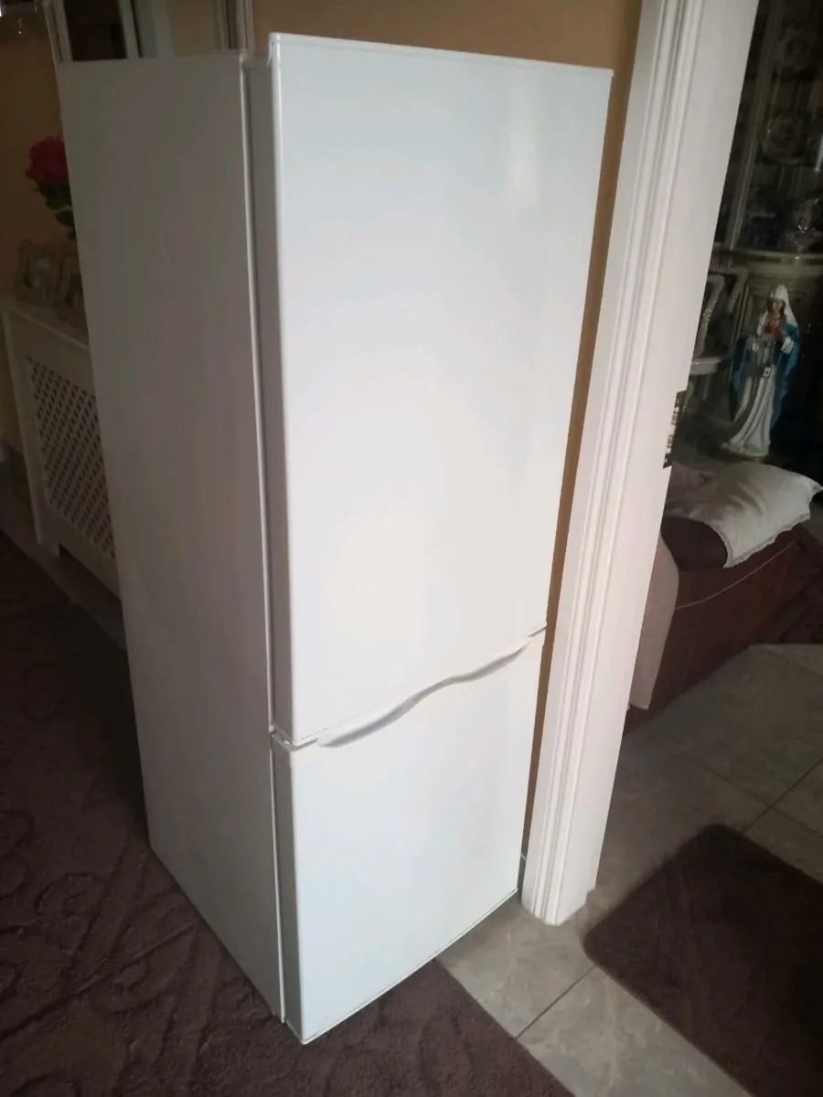 Fridge/ freezer - Image 4