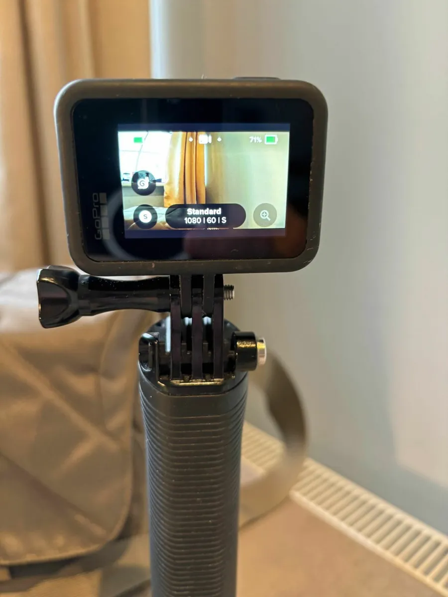 GoPro Hero 8 Black (+ accessories & bag) - Image 3