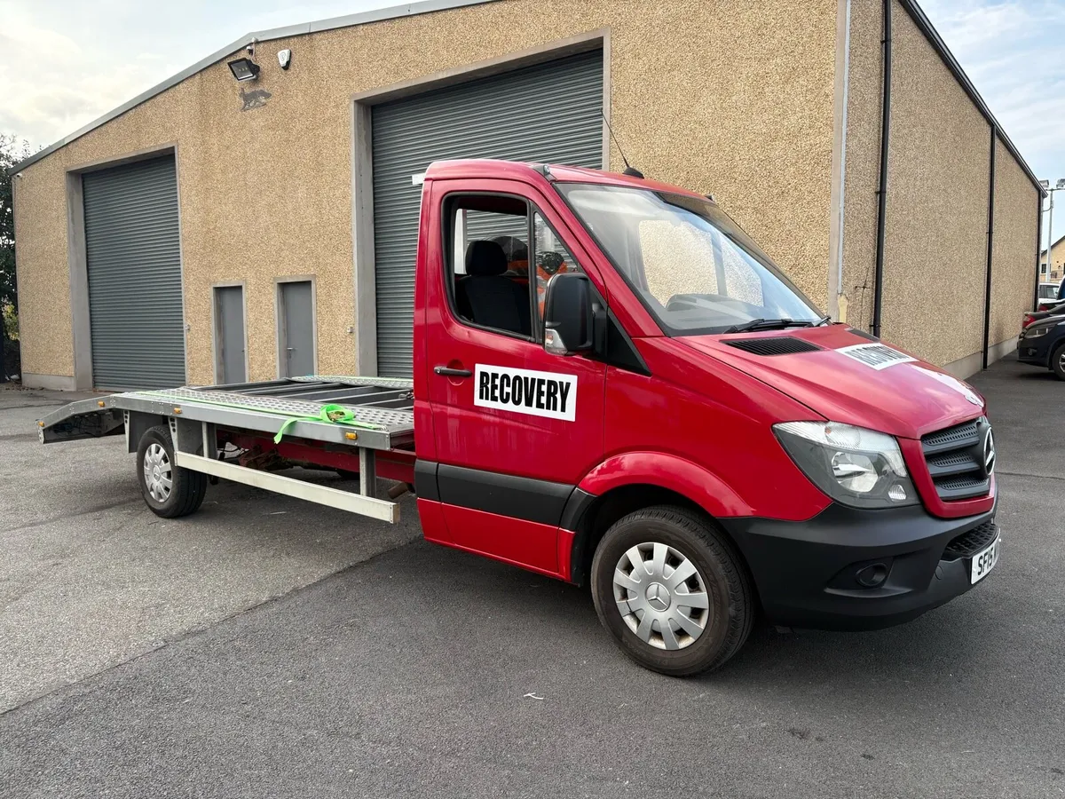 Mercedes sprinter recovery - Image 2