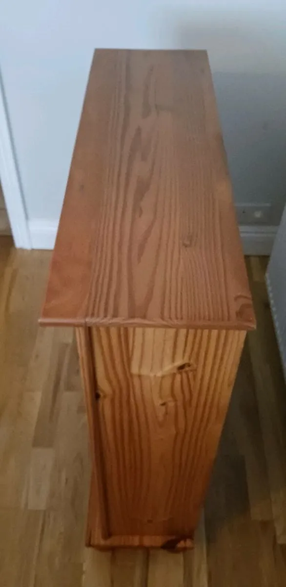 Bookshelf - Image 2