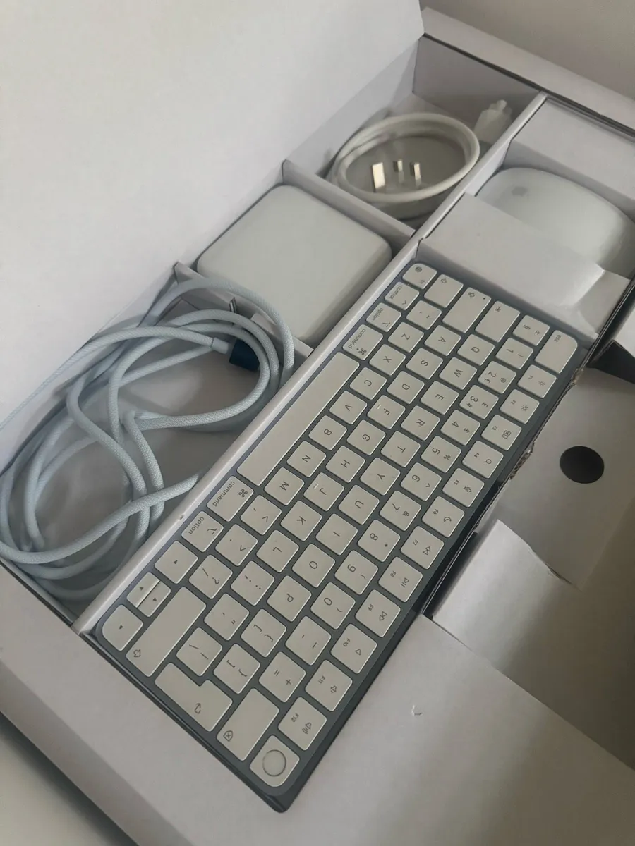 iMac 24” M1 - Image 3