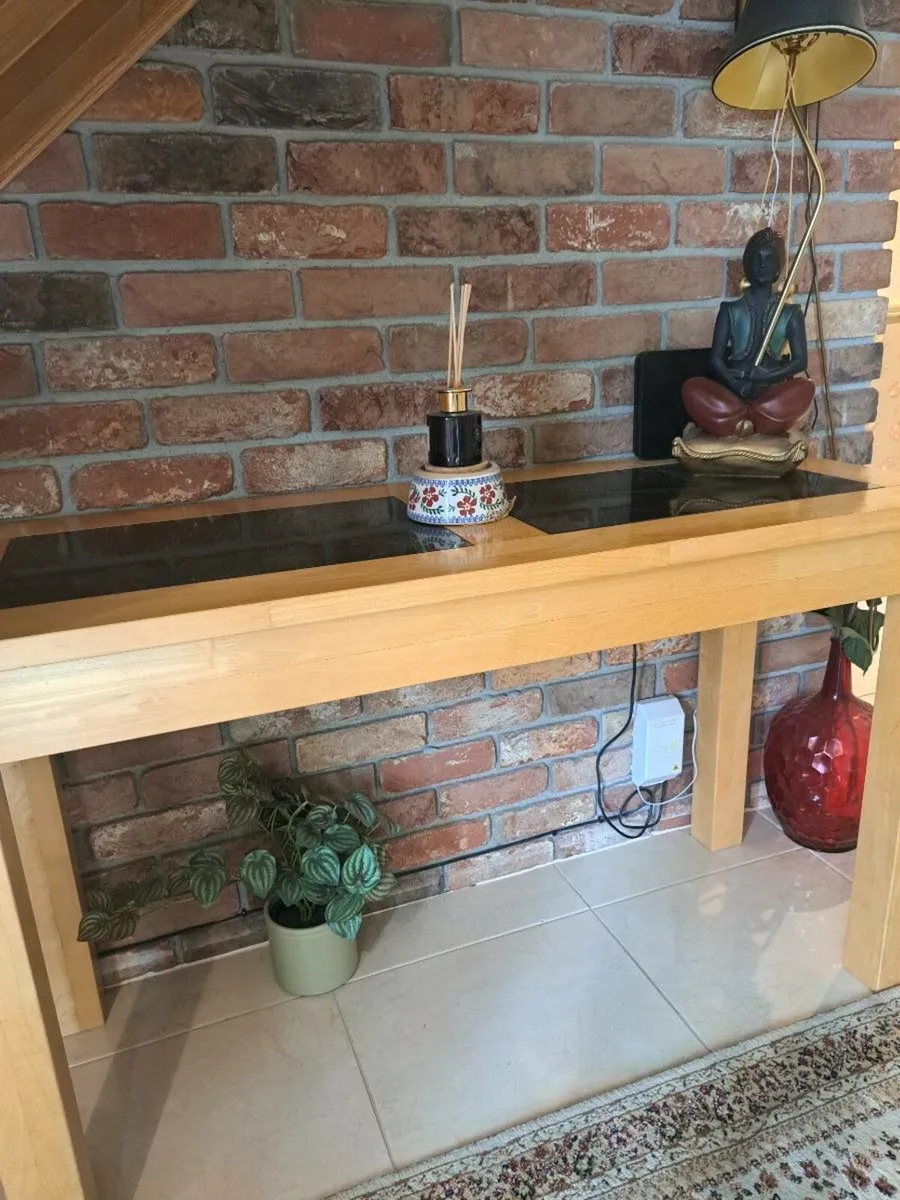 Pine console table - Image 1