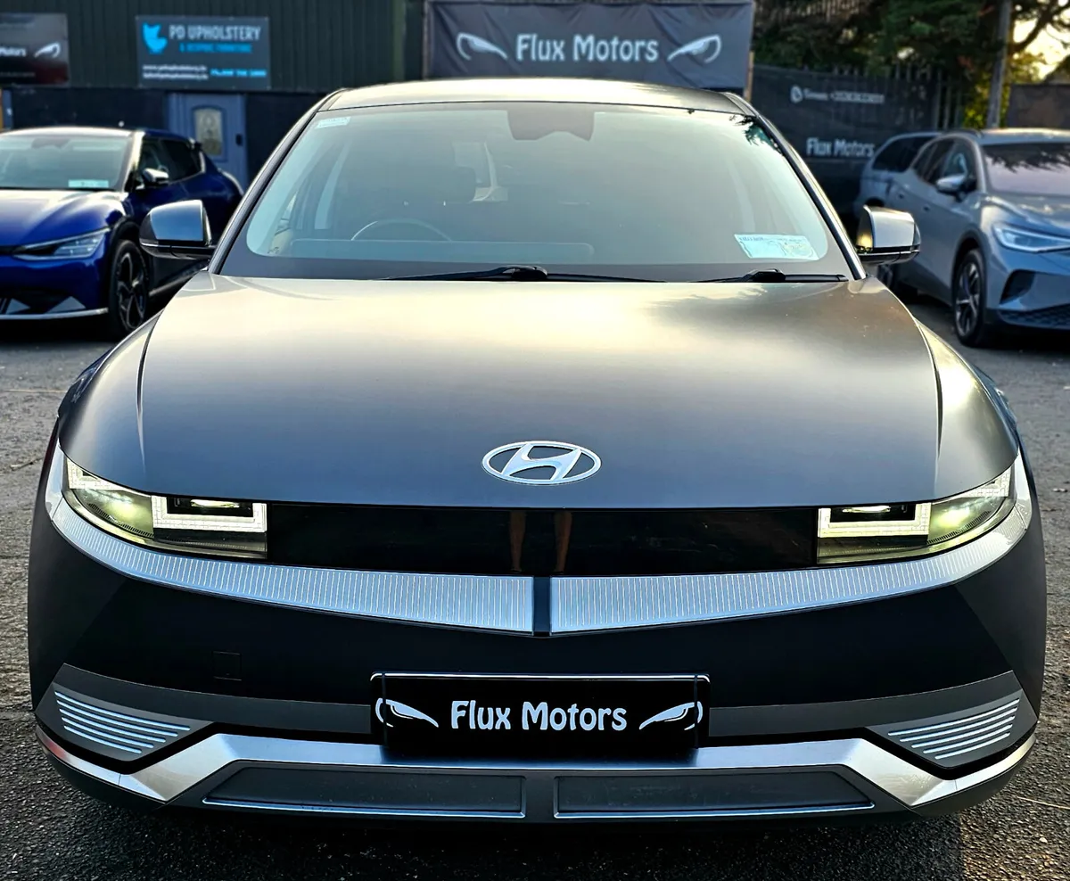 2022 Hyundai IONIQ5 Premium, 73kWh - Image 2