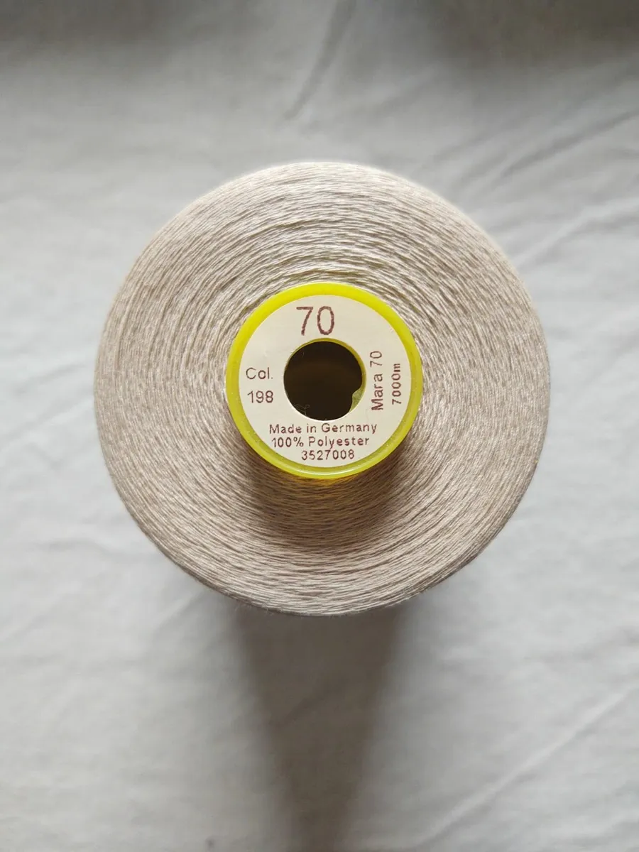 GÜTERMANN MARA 70 SEWING & OVERLOCKING THREAD CONE - Image 2