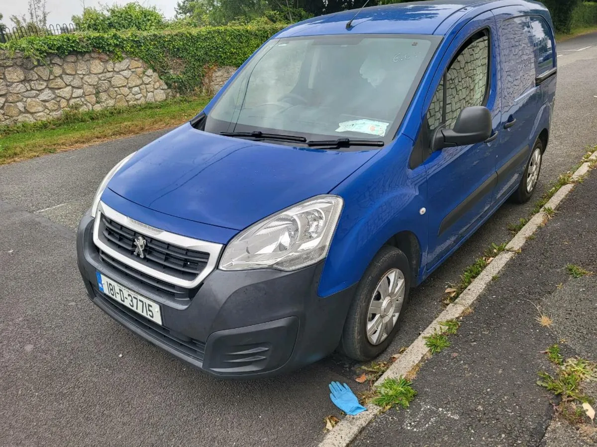 Peugeot partner  2018 doed 8/26 - Image 2