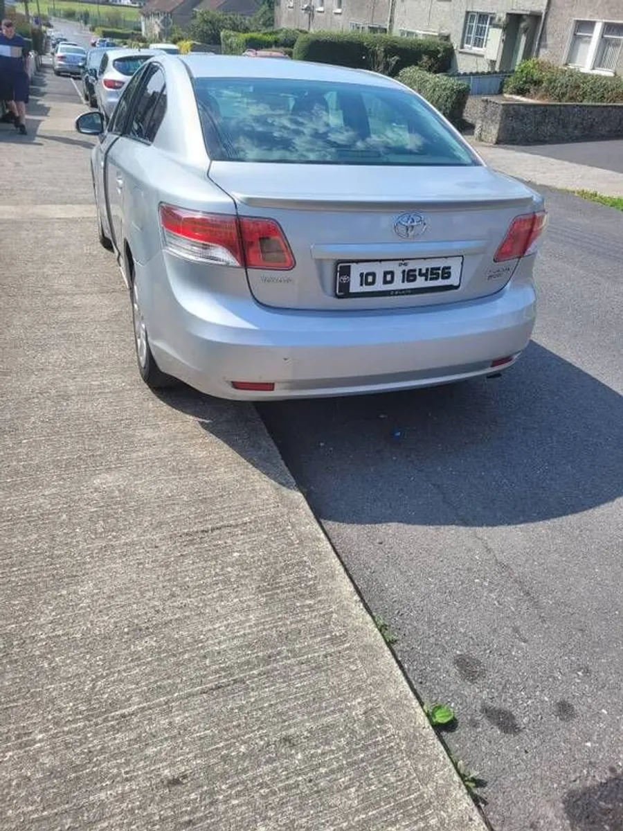2010 Toyota Avensis - Image 4